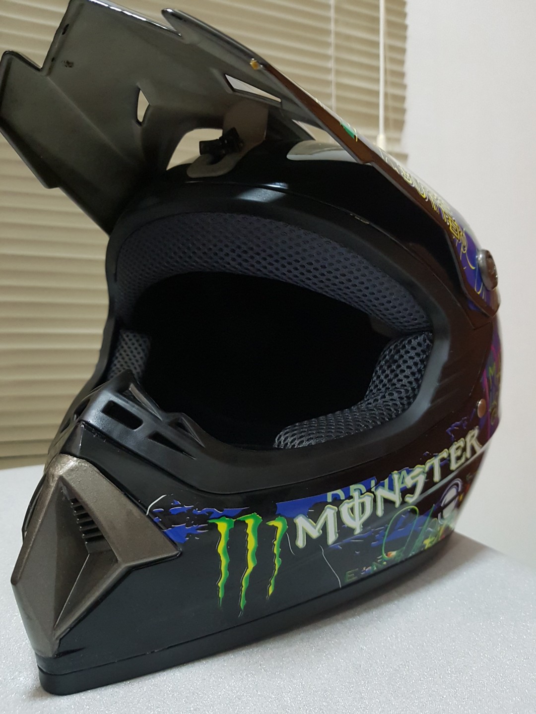 Helm full shop face monster energy