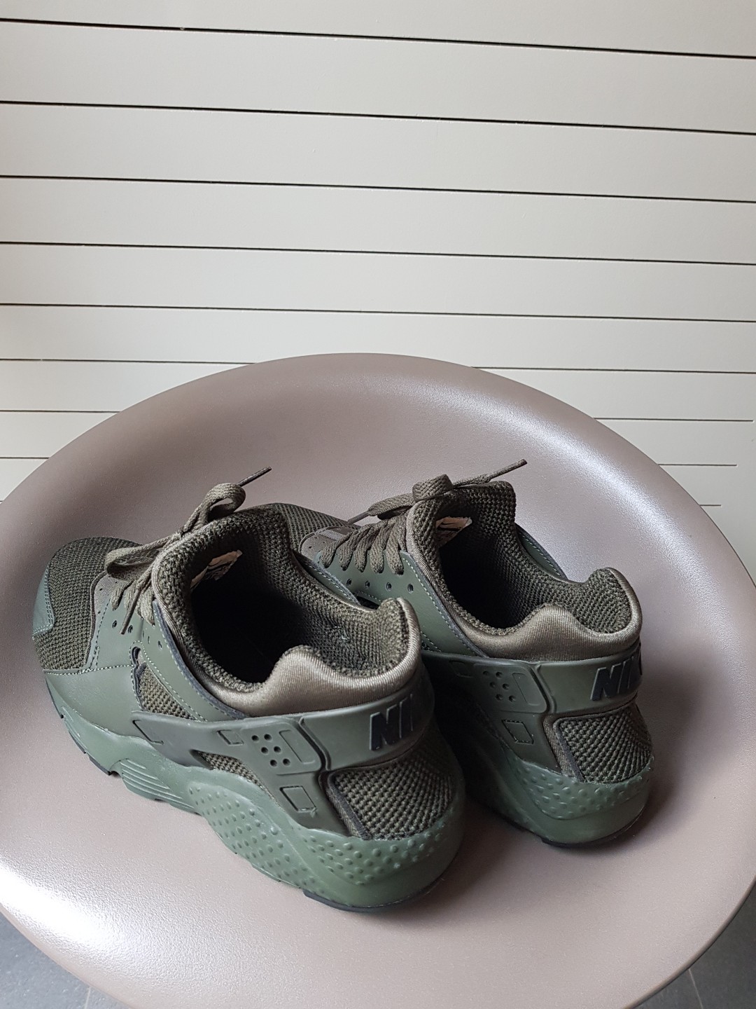 NIKE Huarache Ultra Primeknit .Olive green. Size 7 Original