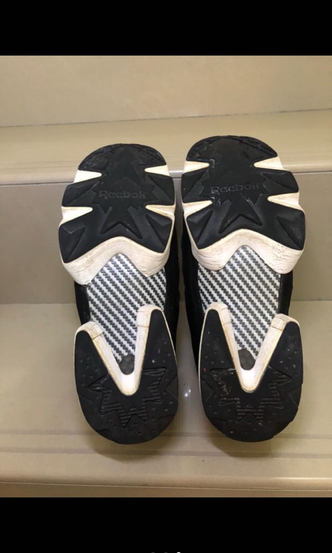 reebok pump, 他的时尚, 鞋子 在carousell