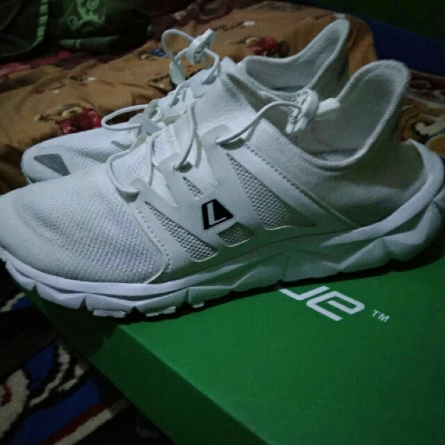 Sepatu Running League Kumo Racer Olah Raga Perlengkapan Olahraga Lainnya Di Carousell