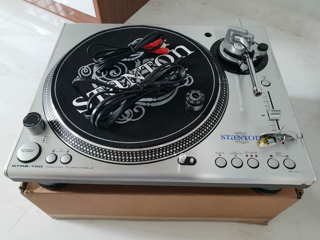 Stanton STR8-100 DJ turntable, Audio, Other Audio Equipment on 