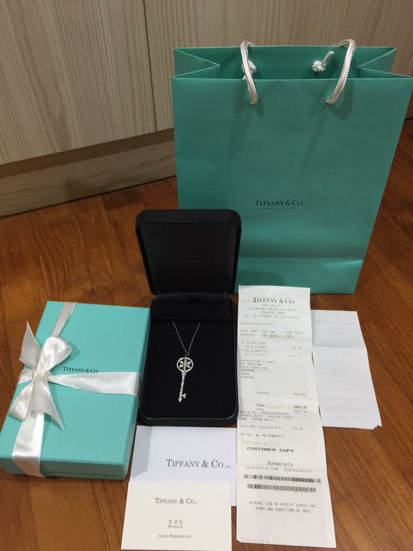 Tiffany \u0026 Co Daisy Key Pendant with 