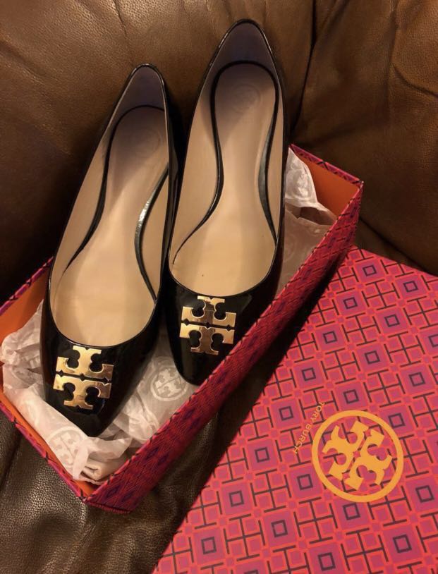 Tory Burch Shoes 女裝漆皮皮鞋size 9m Us 9 Uk 7 Eu 39 5 建議買家先行到專門店試穿碼數 只著過一次 女裝 鞋 Loafers Carousell