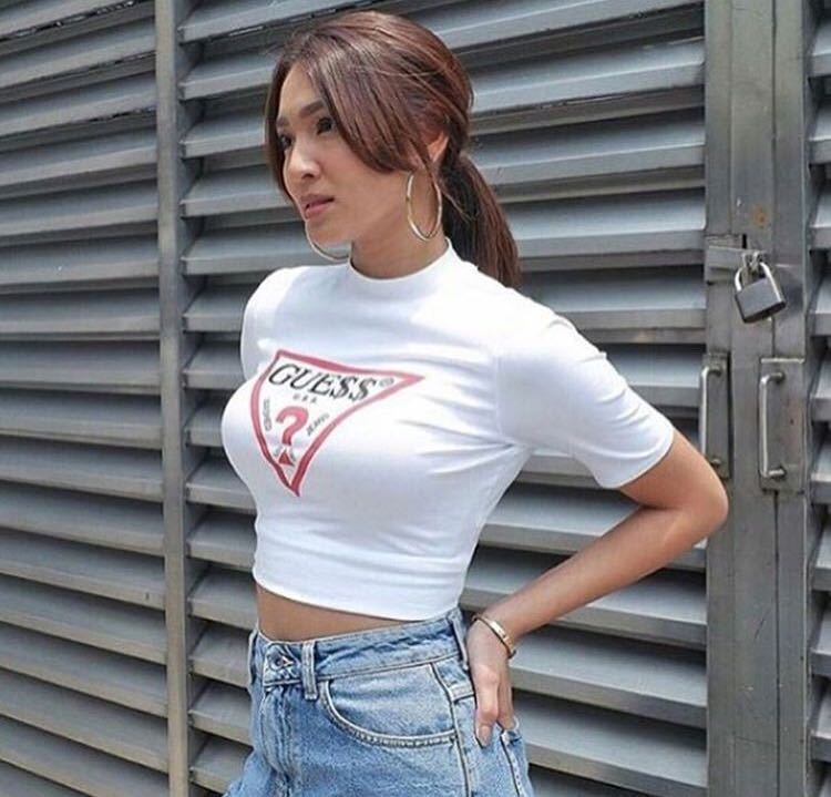 Guess turtleneck shop crop top