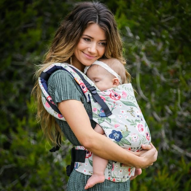 Rosy baby sling top