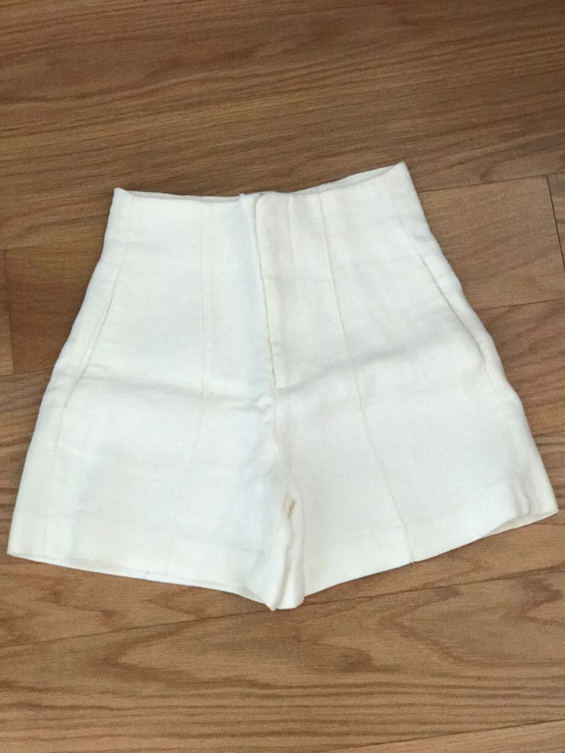 Zara 2024 cream shorts