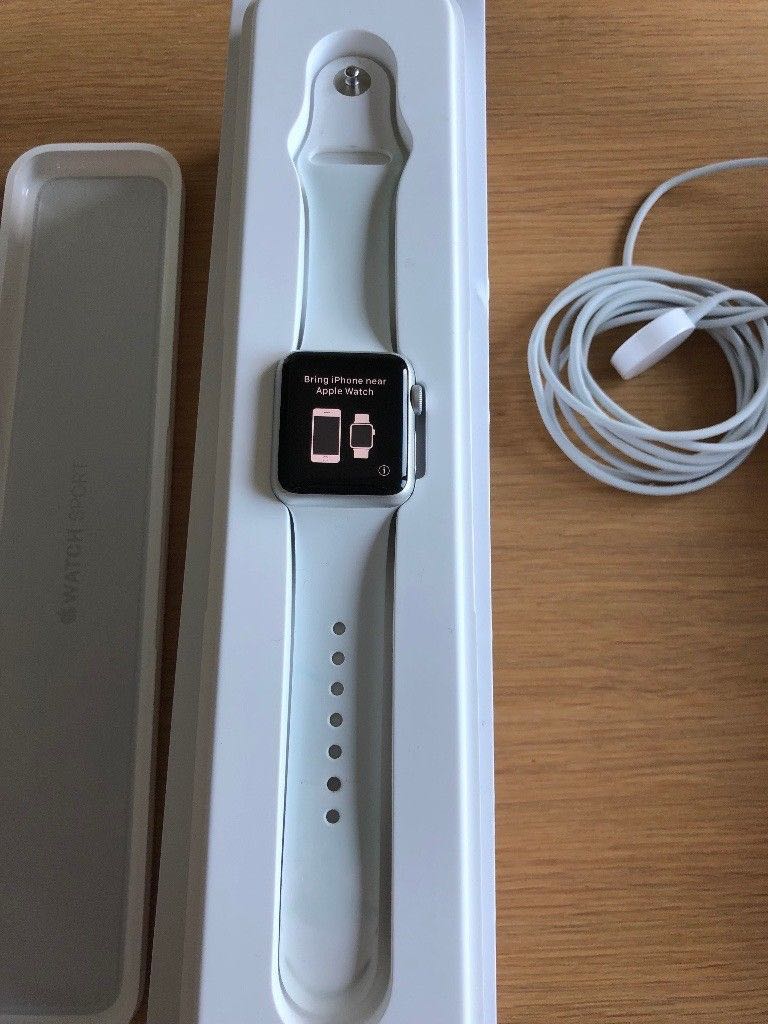Apple watch series 1 38mm white 2025