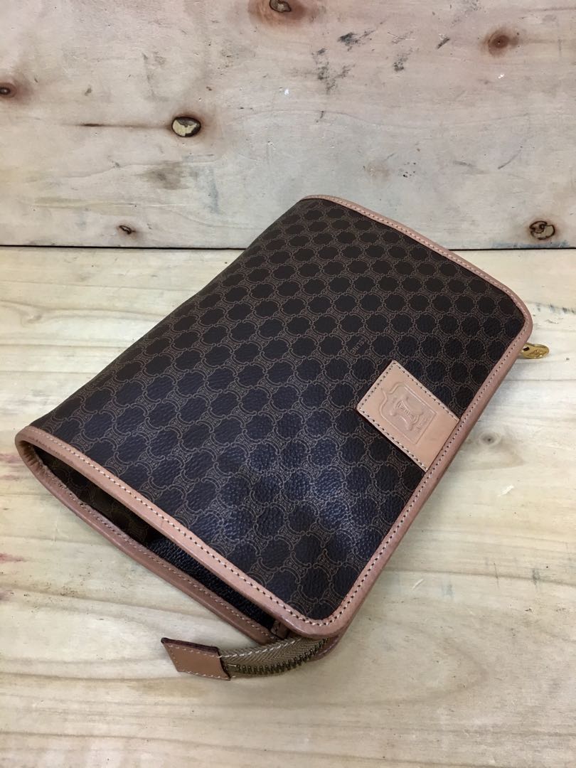Celine paris on sale clutch pouch