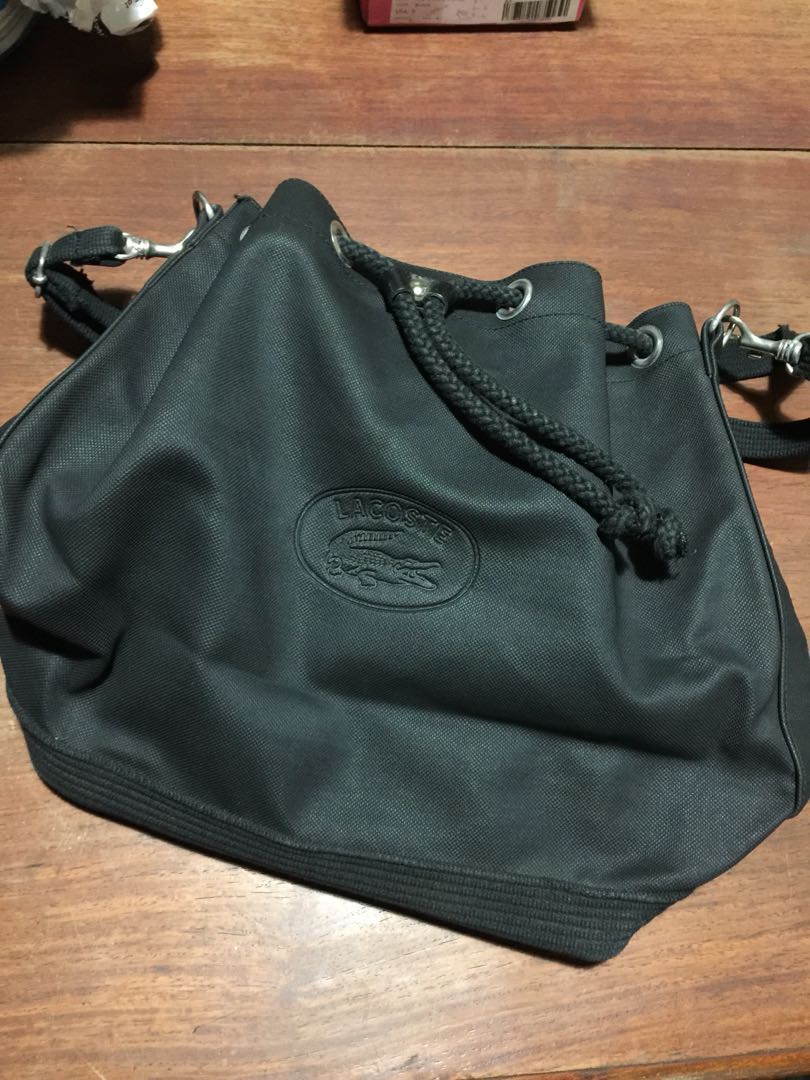 Lacoste drawstring 2025 bag