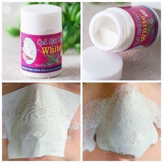 Gel Hut Mun White - Blackheads Remover (Category: Face Care) located in Mandaluyong City. Submitted by sheynme (Listing ID 169695533, Image 3). Description: ✨Gel hut mun white (ORIGINAL) BLACKHEADS REMOVAL with 40-50pcs sheet of paper (Made from Thailand ) ✔Mabisang pangtanggal ng Blackheads/Whiteheads ✔sobrang tipid gamitin dahil pwede 1-2 months magagamit ang isang bote HOW TO USE: 1. Wash your face with warm water where the strips are to be ap