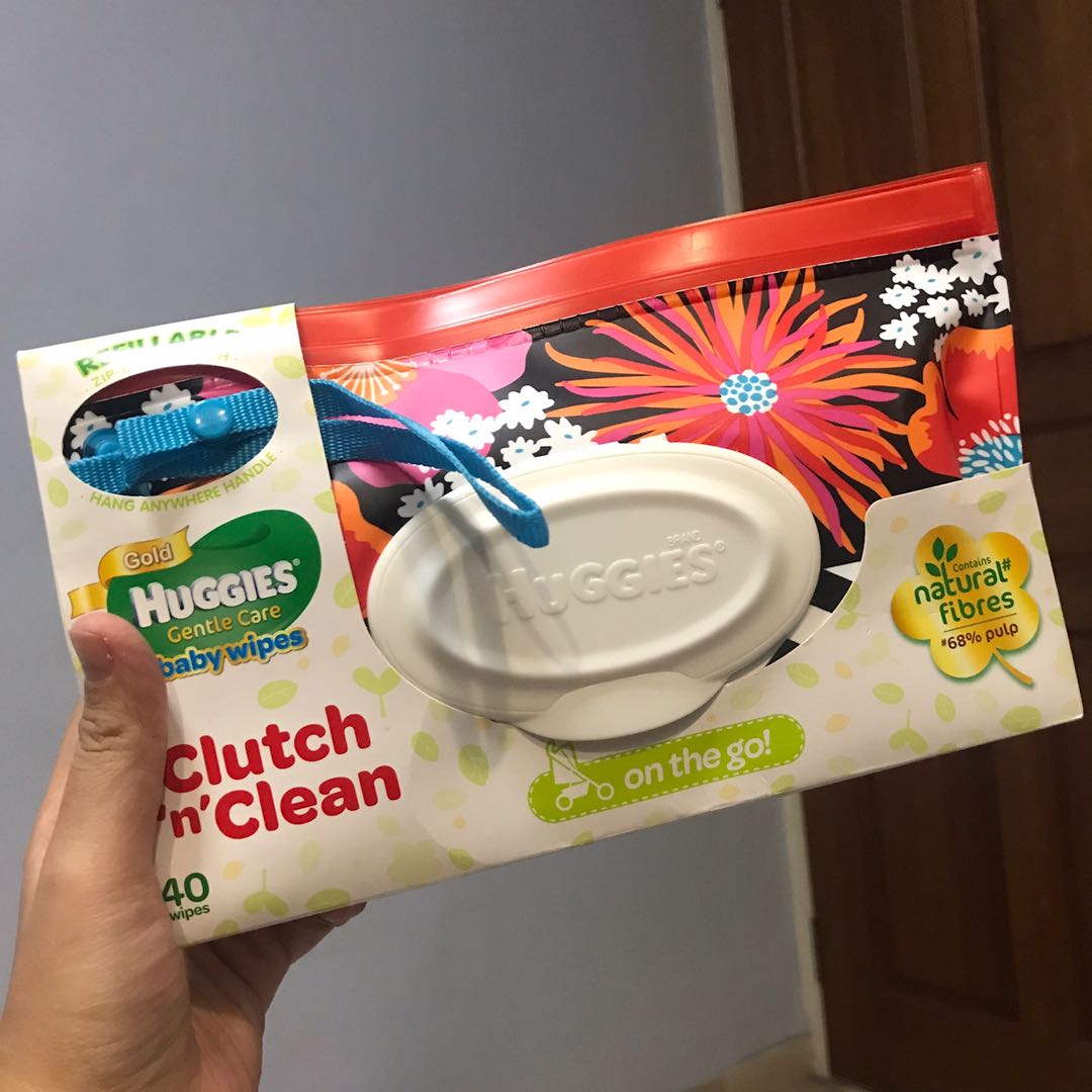 Huggies Clutch ‘N’ Clean, Babies & Kids, Bathing & Changing, Diapers