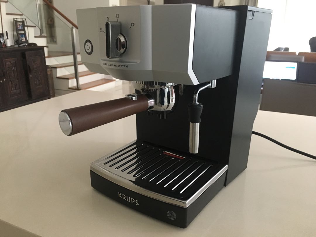 Krups expresso machine XP5620, TV & Home Appliances, Kitchen Appliances