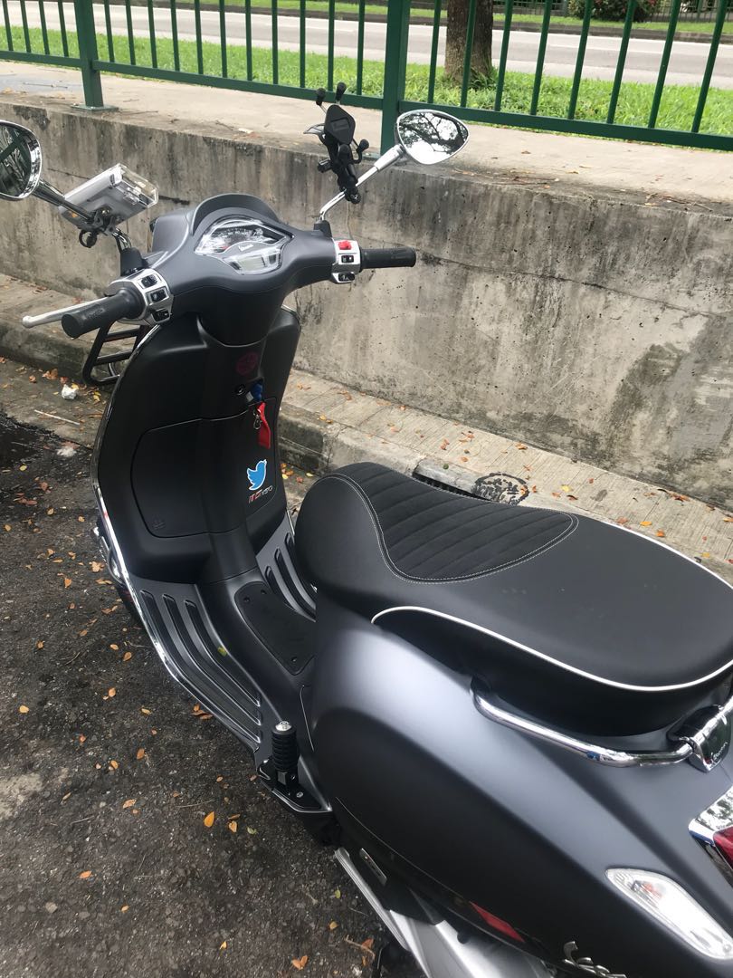 moped mobile phone holder