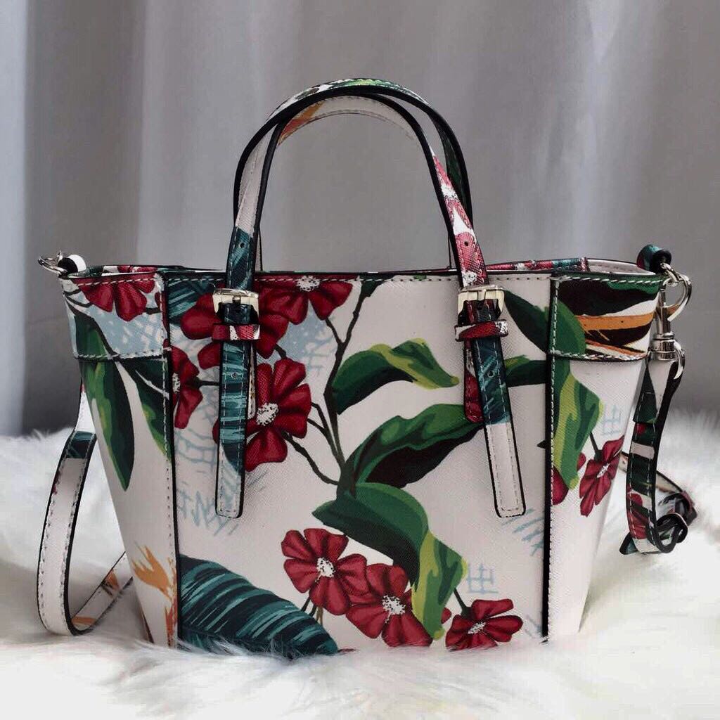 Guess floral handbags clearance