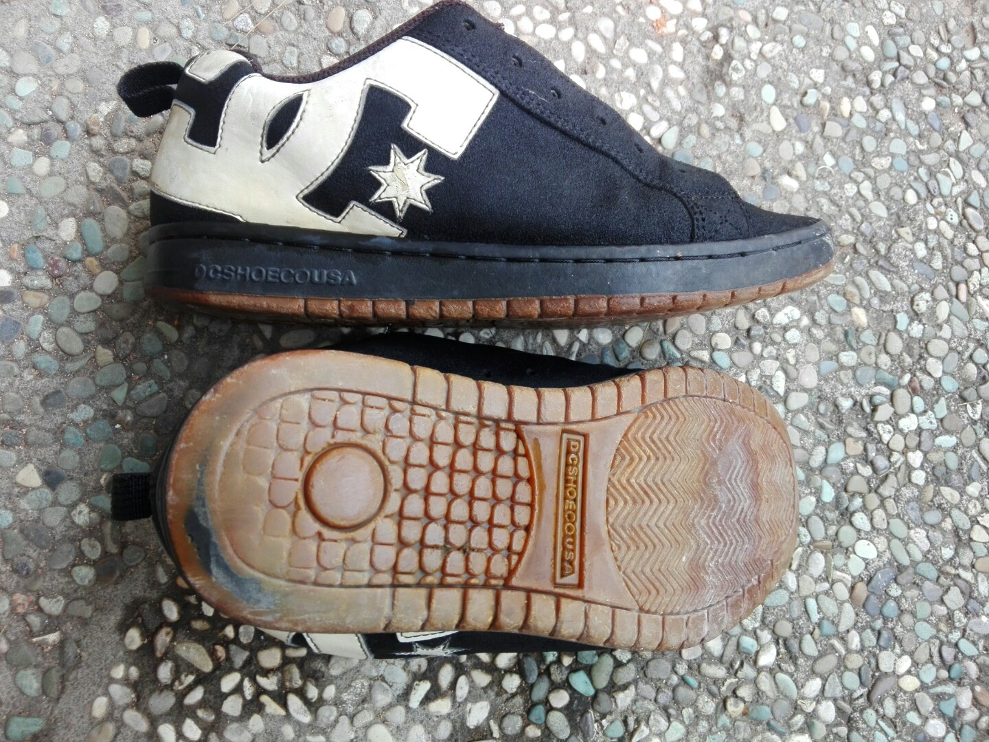 Sepatu Skate Dc Original Fesyen Pria Sepatu Di Carousell