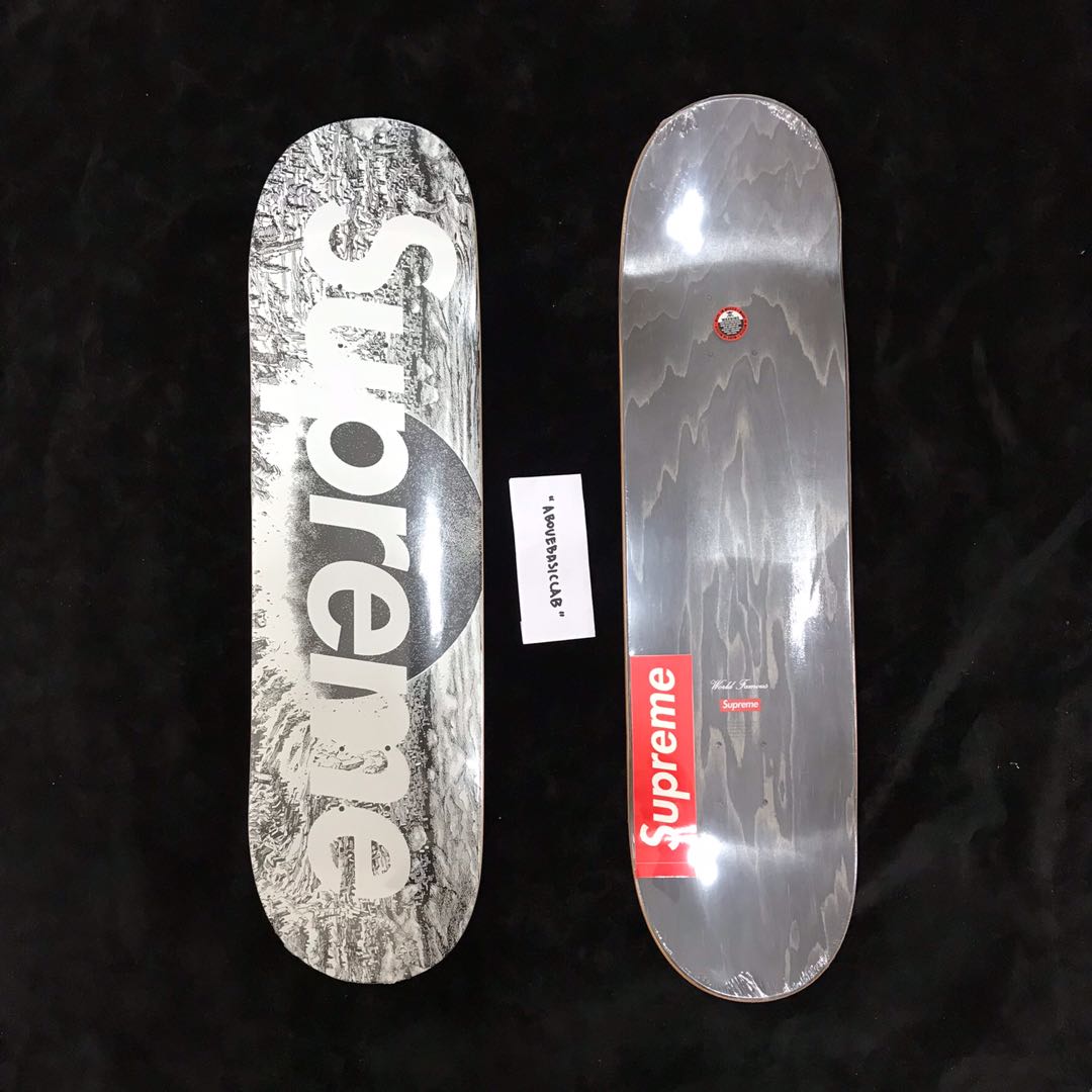 supreme akira skateboard