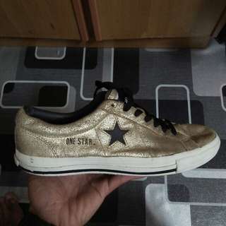 Converse One Star