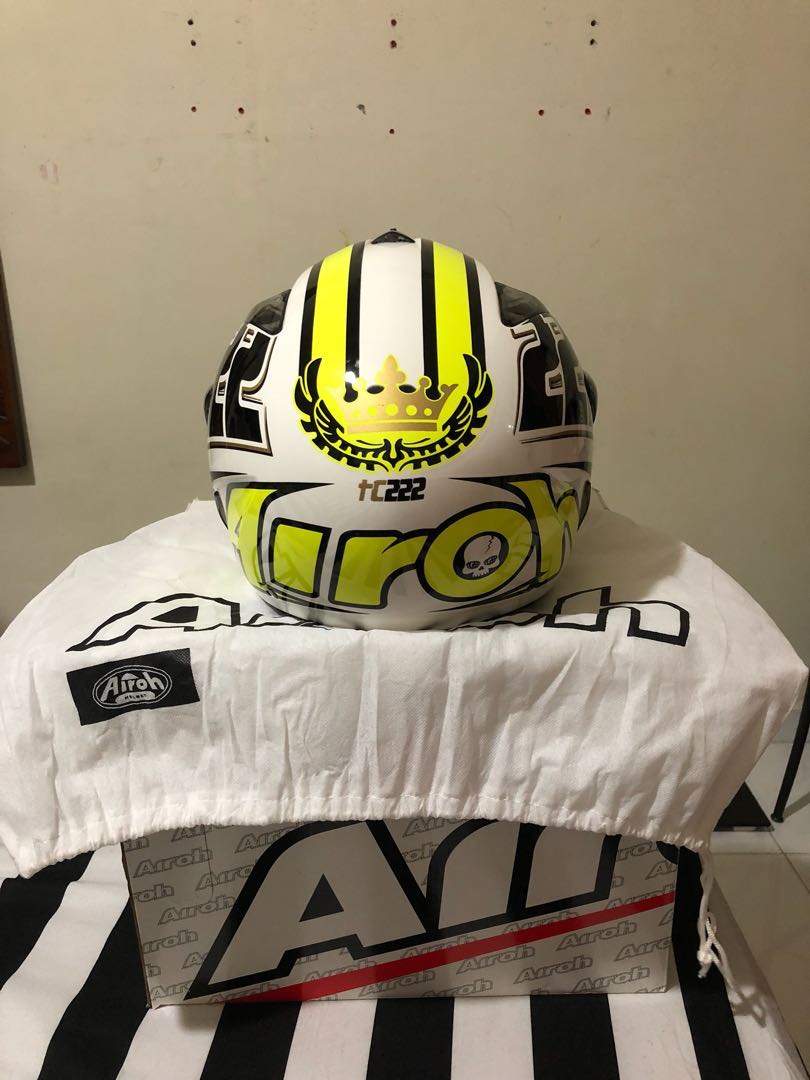 Airoh tc222 store helmet