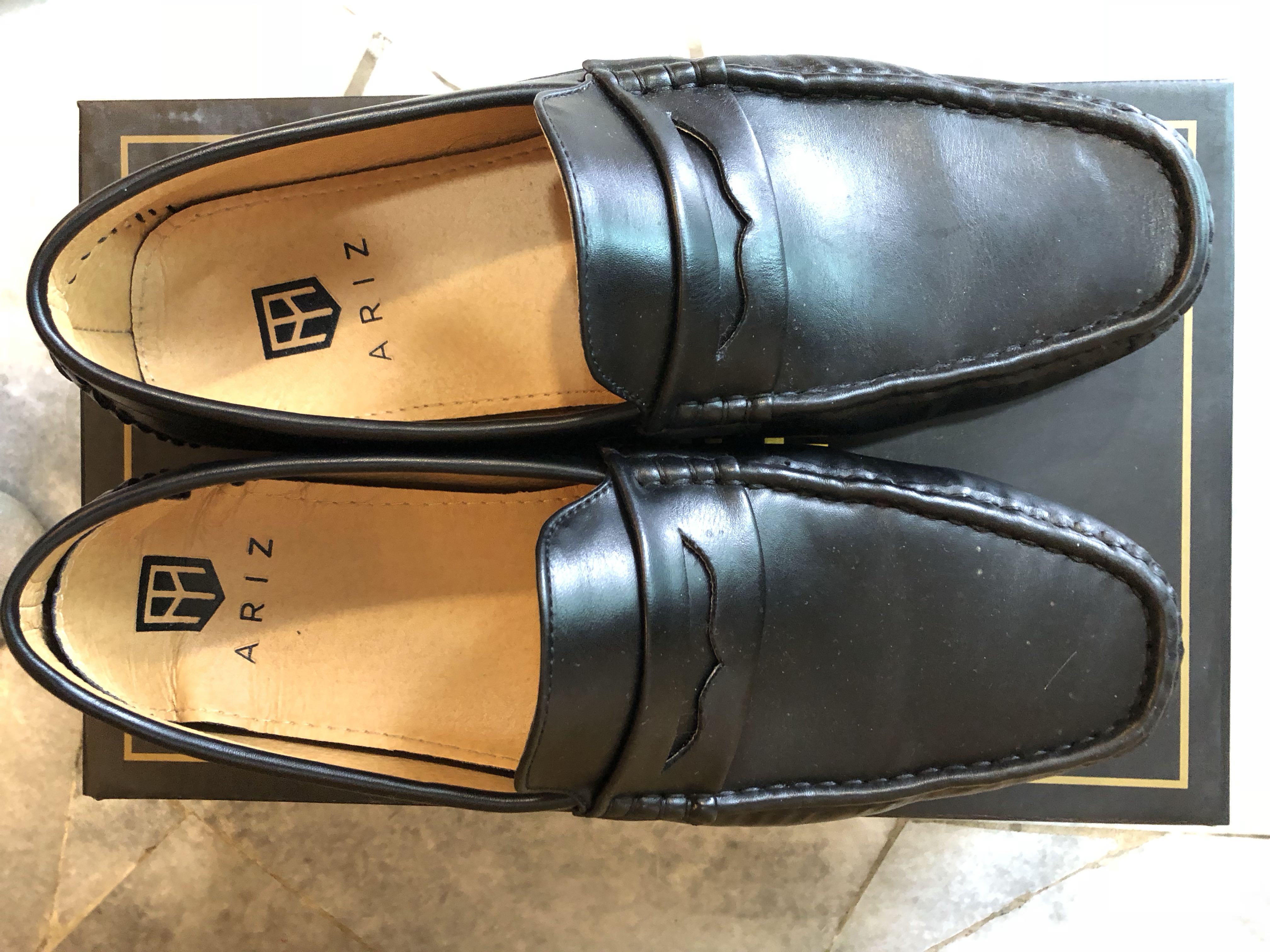 Ariz Loafers, Men's Fashion, Footwear, Casual shoes on Carousell