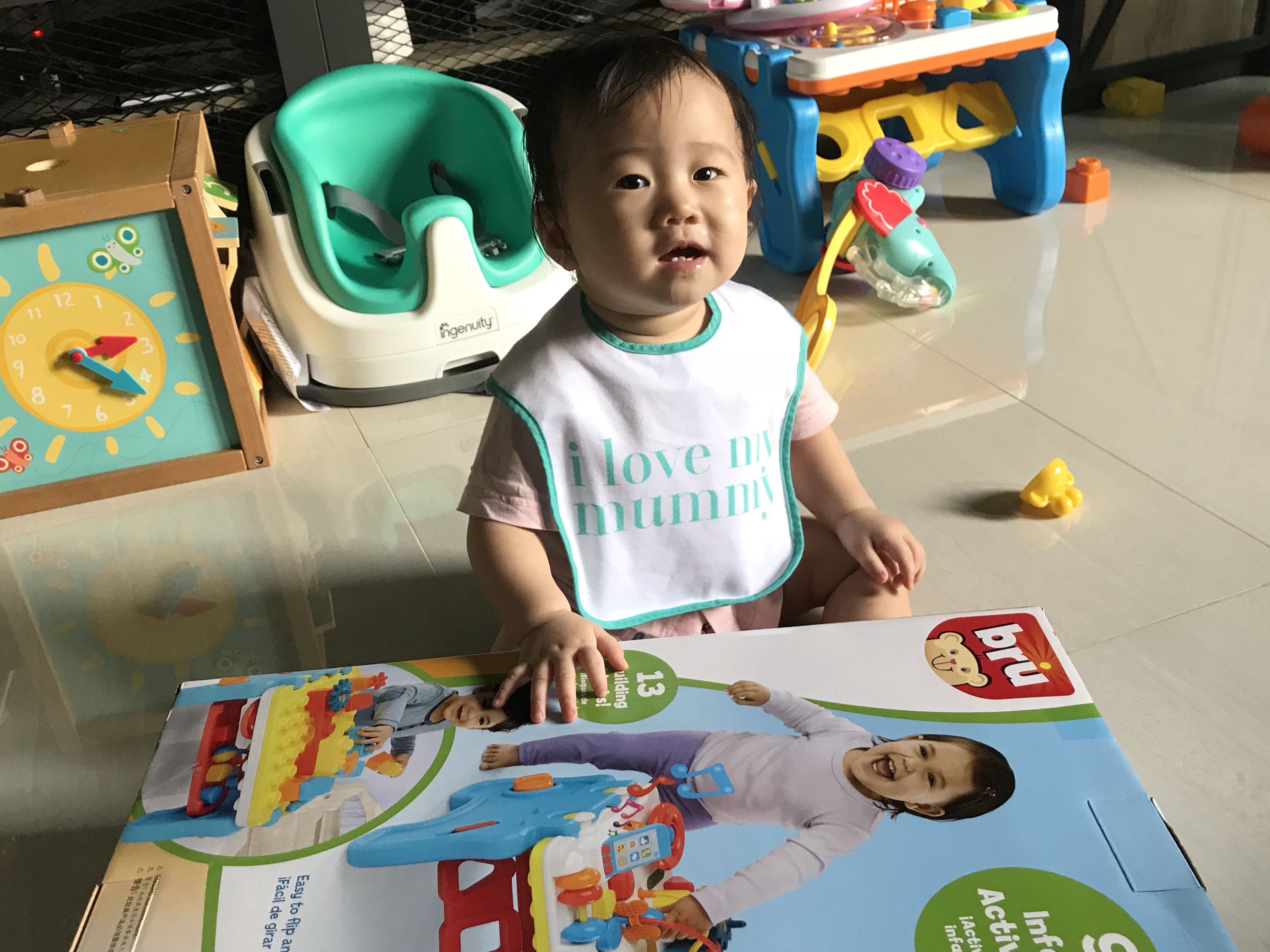 bru 2 in 1 activity table