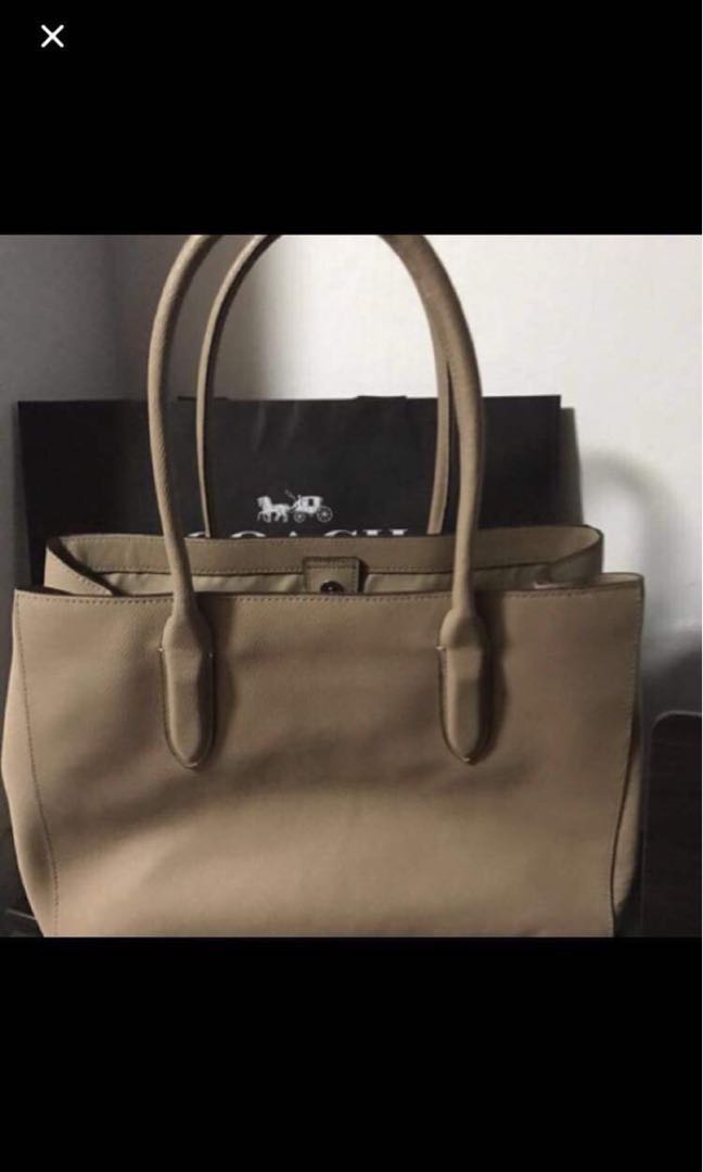 Coach Bailey Carryall cross grain leather Luxury Bags Wallets on Carousell
