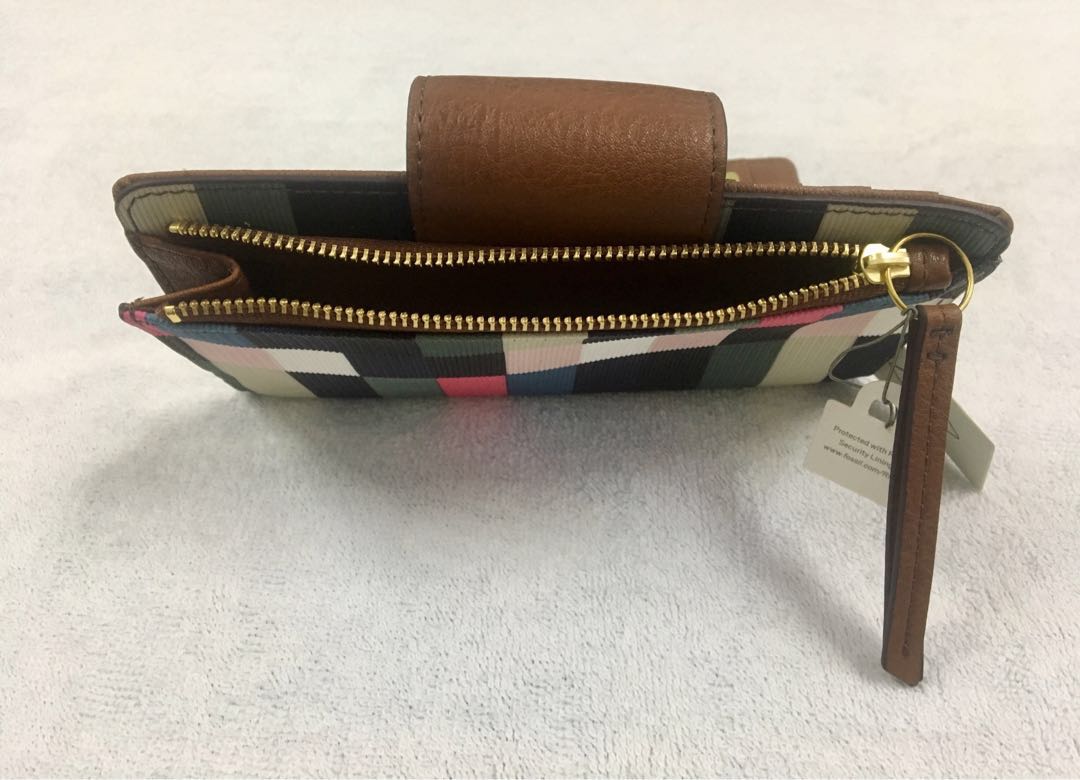 Emma Fan Clutch Fossil Fossil Women's Tab Clutch Purse Kier Vegan