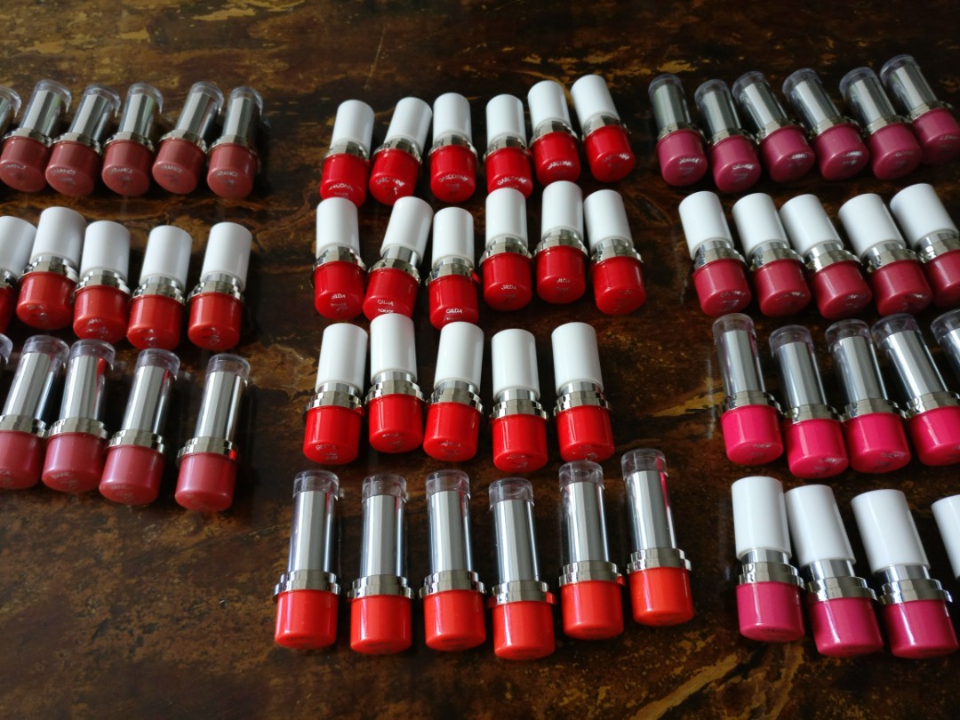 Guerlain Rouge G Tester With Cover Health Beauty Makeup On Carousell