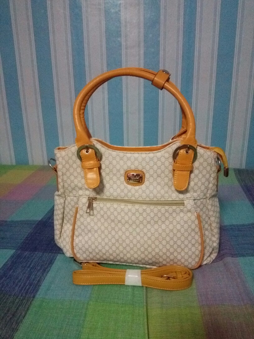 kimbel shoulder bag