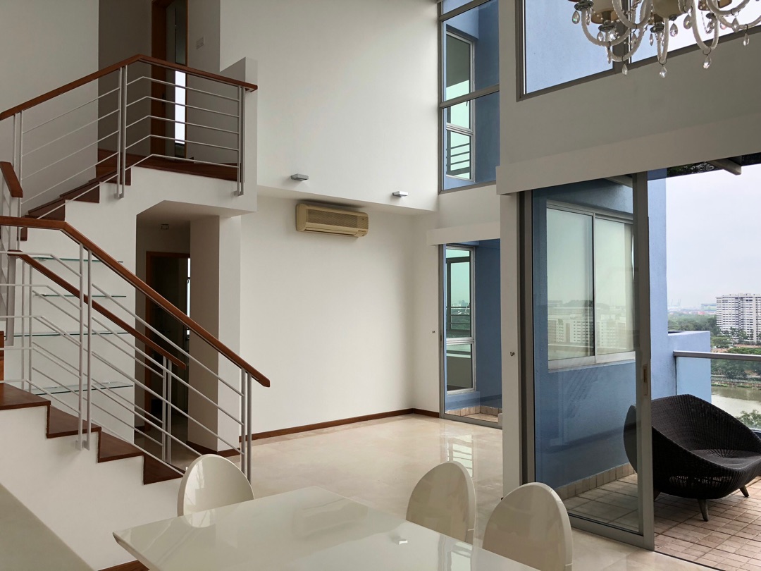 Lakeshore 4 bedrooms Walk to Lakeside MRT Jurong Point, Property