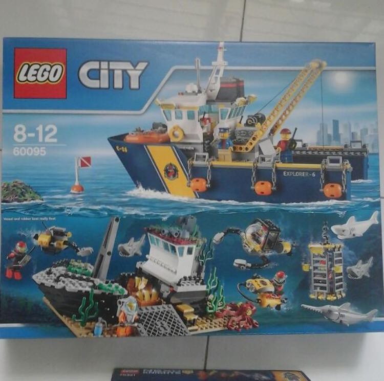 lego ship toys