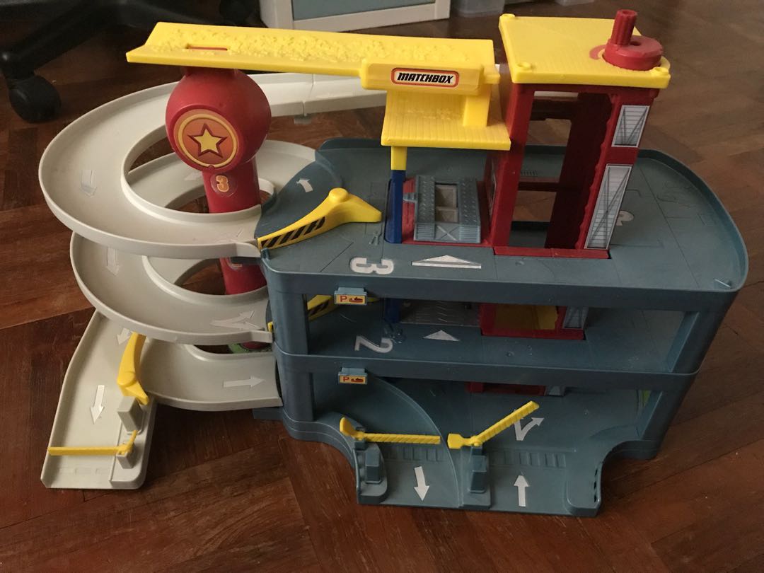 matchbox toy garage