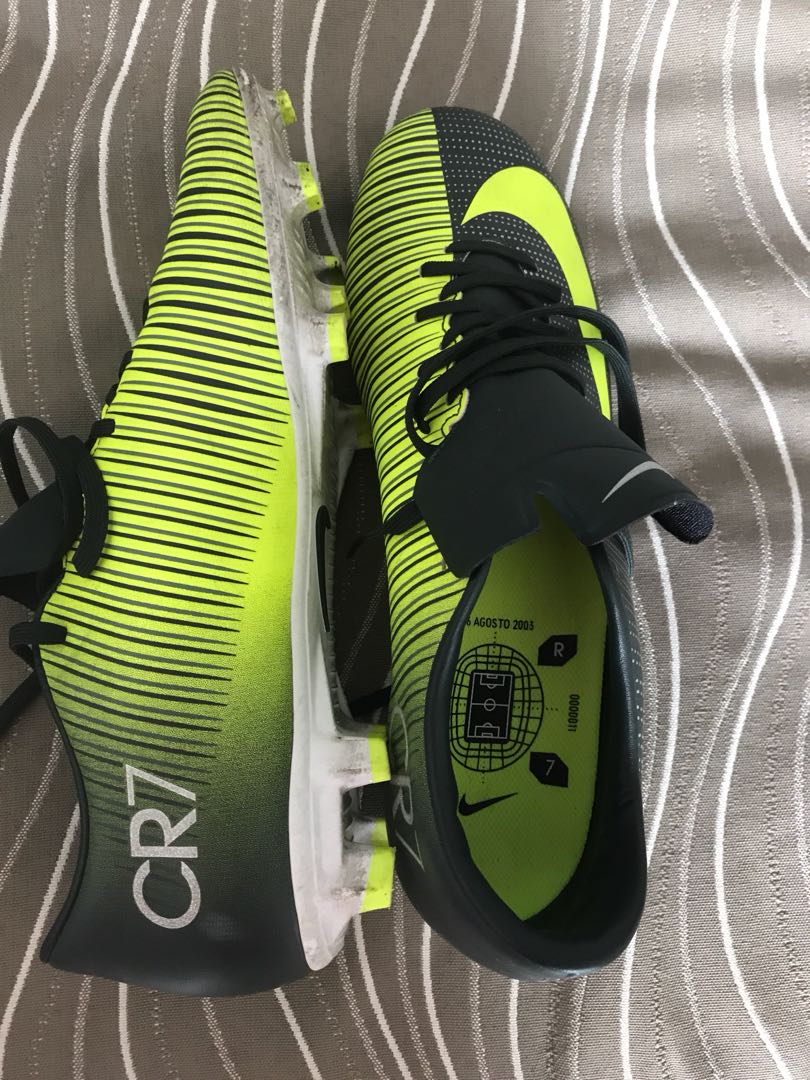 nike studs cr7