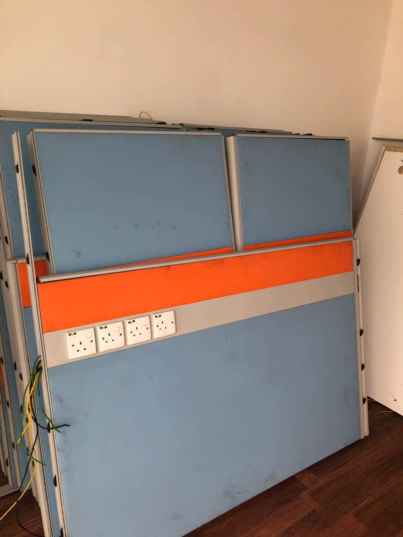 Second hand office cheap screens partitions