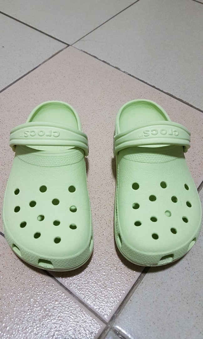 crocs original design
