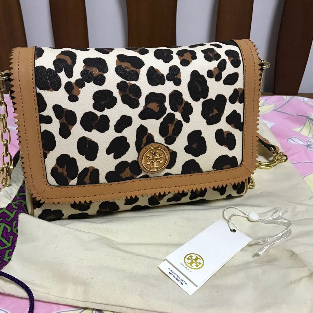 Tory Burch Ocelot Leopard Print Sling Bag, Women's Fashion, Bags & Wallets,  Cross-body Bags on Carousell
