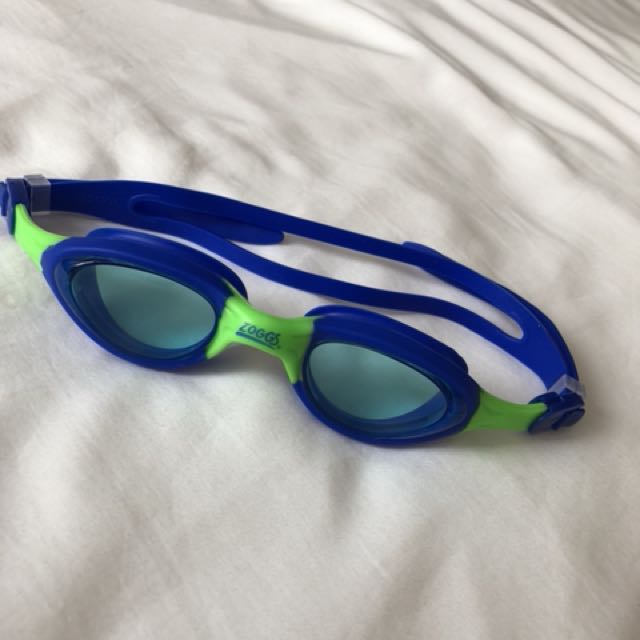zoggs goggles singapore