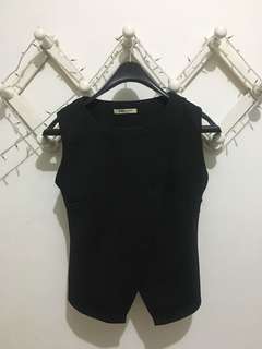 Black blouse ADA