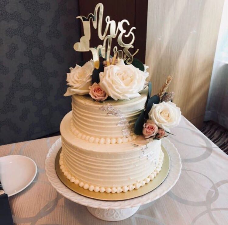 Acrylic Mr Mrs Cake Topper Design Craft Others On Carousell
