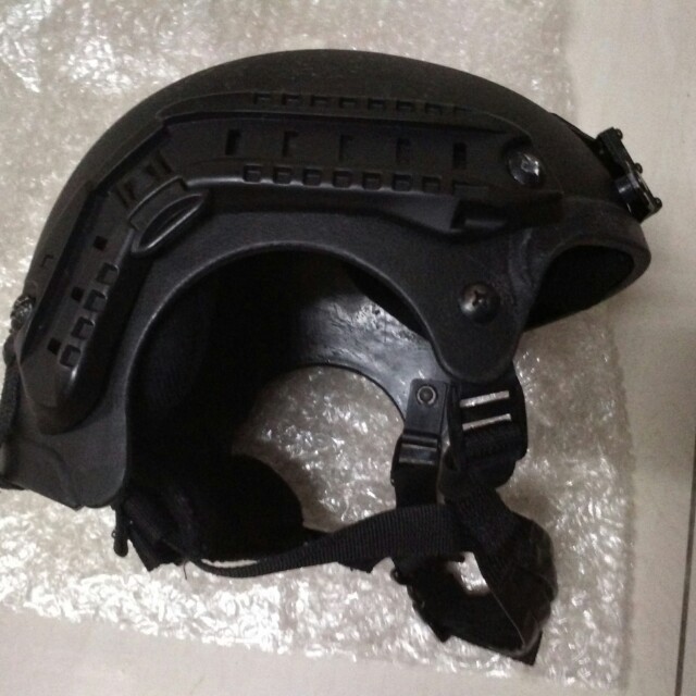 Airsoft IBH Tactical Helmet Replica, Hobbies & Toys, Collectibles