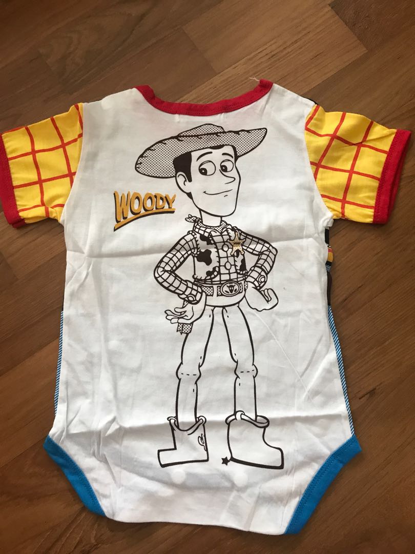 woody romper