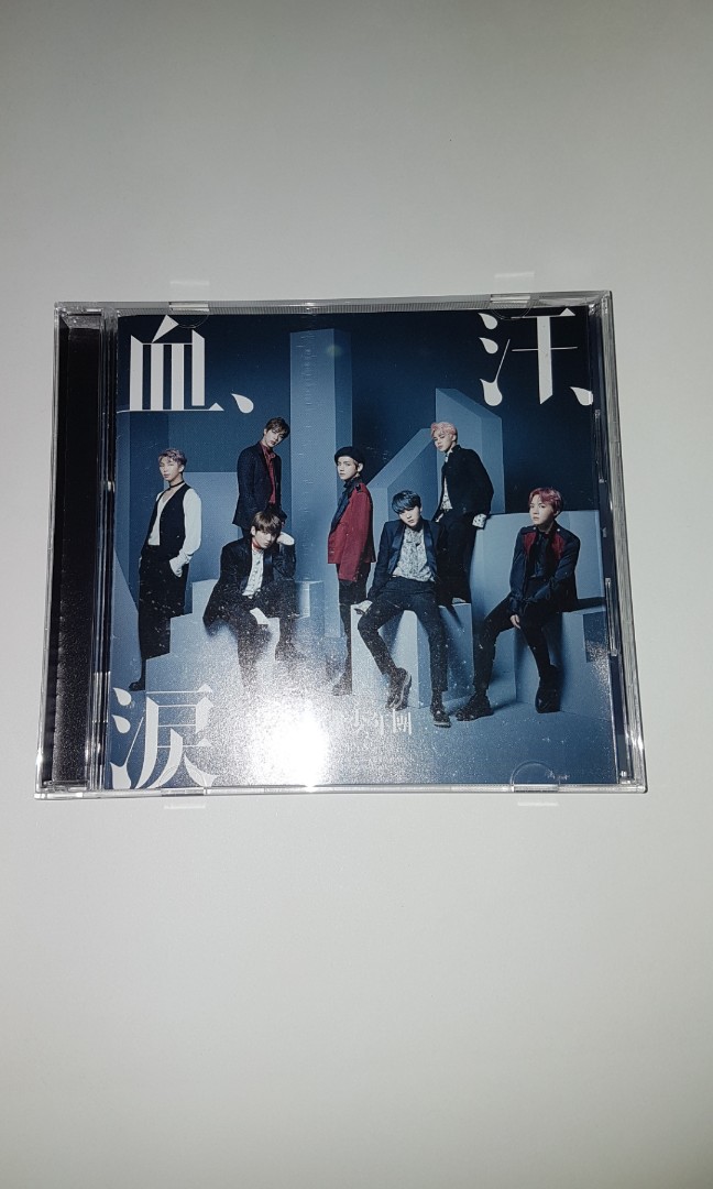 Bts Blood Sweat And Tears Japanese Ver Entertainment K Wave On Carousell