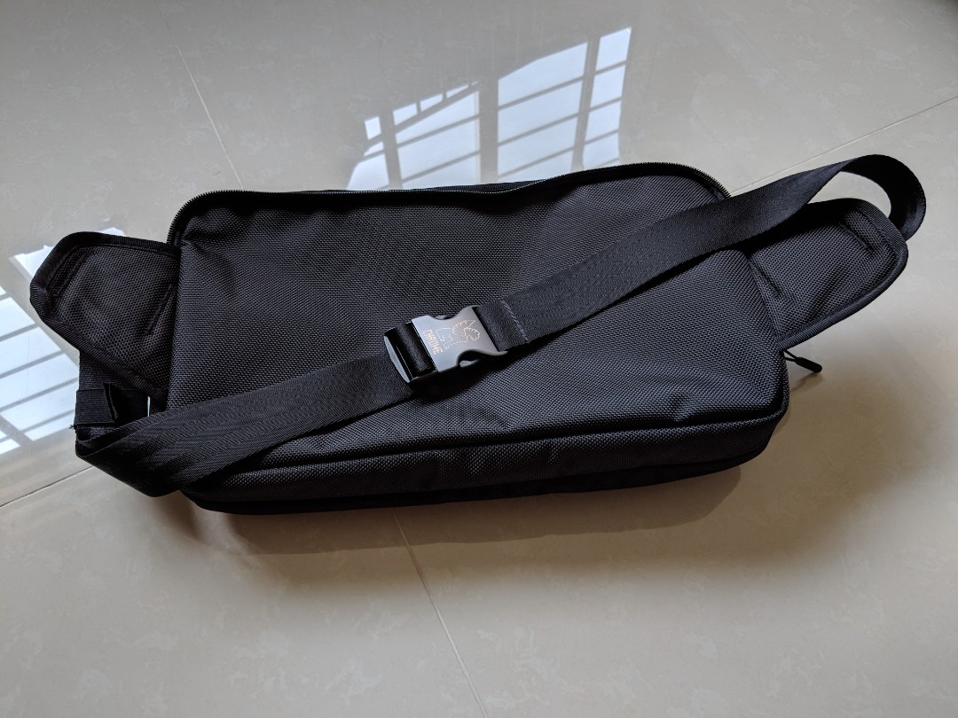 Chrome Industries MXD Segment Sling Bag, Men's Fashion, Bags & Wallets ...