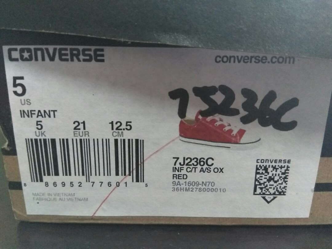 converse kids size 2