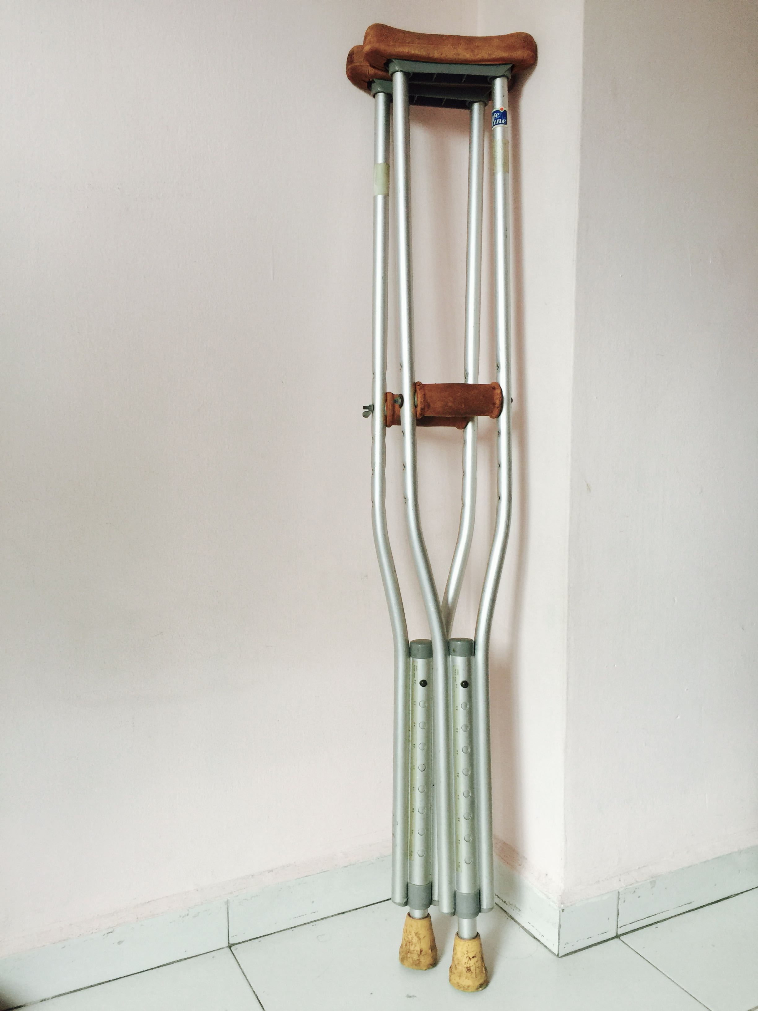 Crutches on Carousell