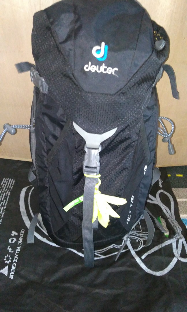 deuter act rox 28