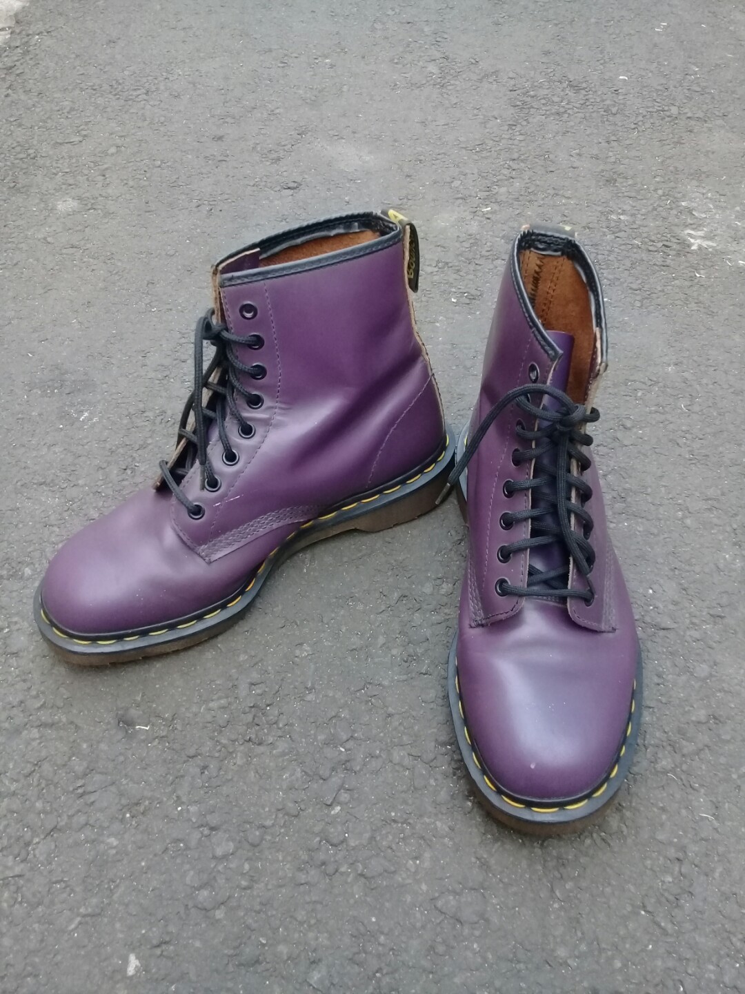 lilac doc martens