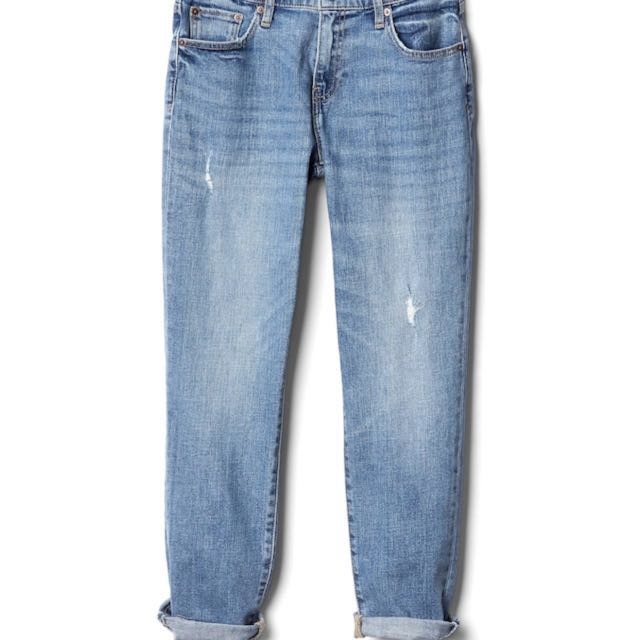 GAP Mid Rise Best Girlfriend Jeans Women s Fashion Bottoms Jeans Leggings on Carousell