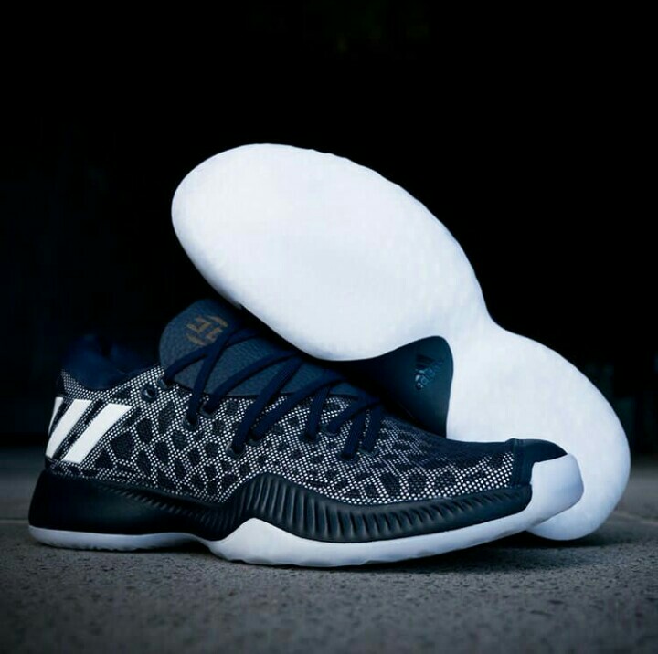 Jual Sepatu basket Adidas James Harden