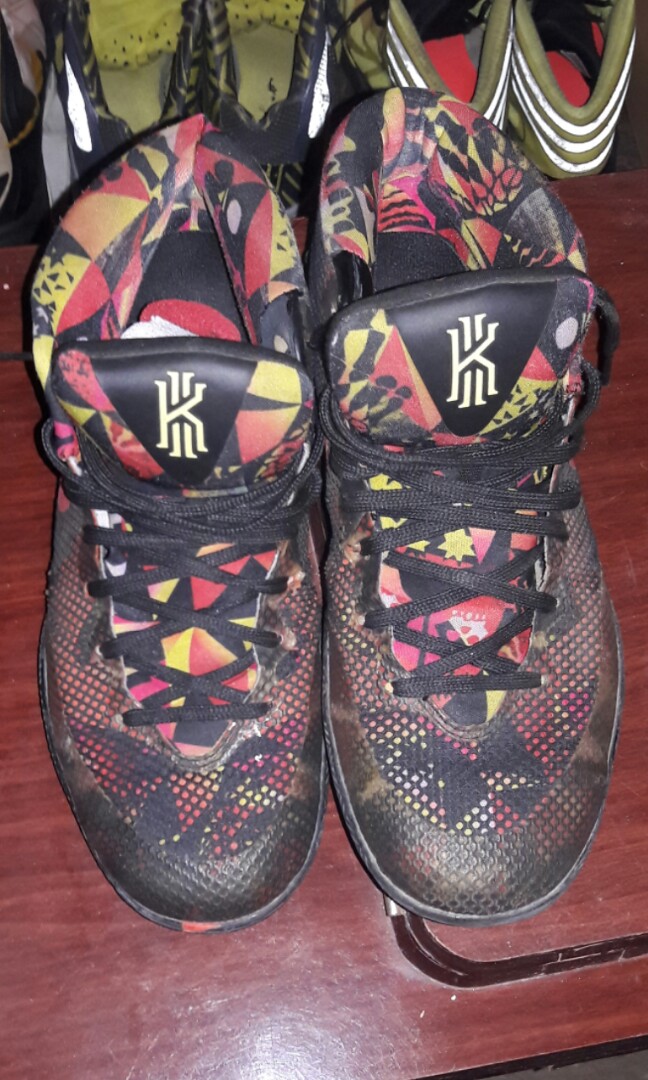 kyrie irving sepatu