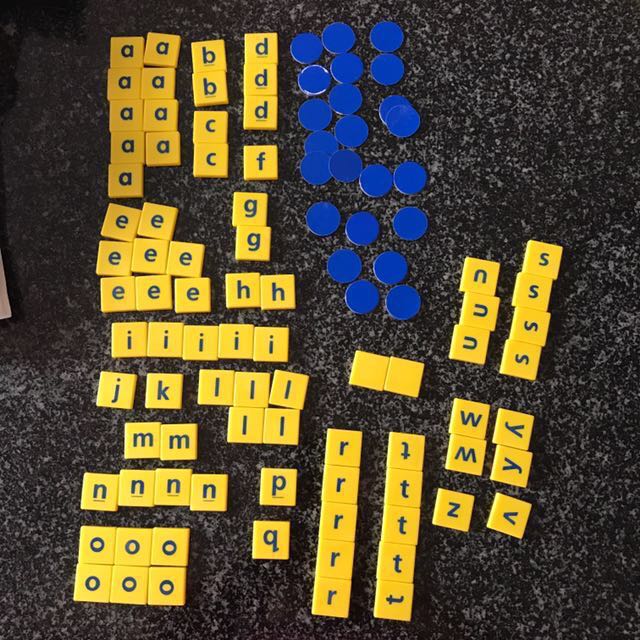 Scrabble junior loose pieces tiles, Hobbies & Toys, Toys & Games on Carousell